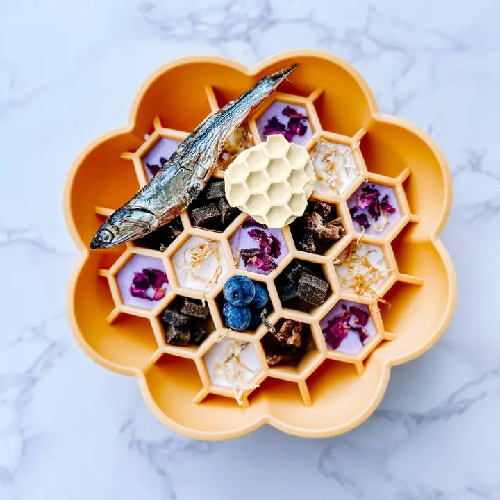 Barks and Brownies Yellow Daisy Slow Feeder