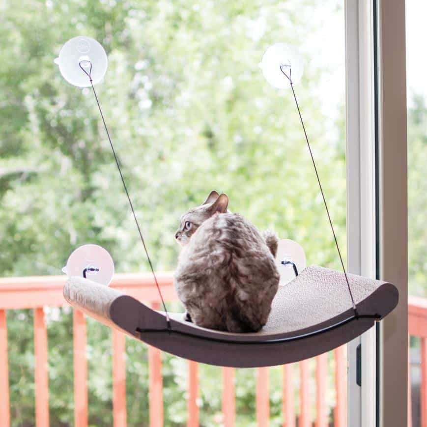 K+H Kitty Sill Cradle - EZ Mount Scratcher