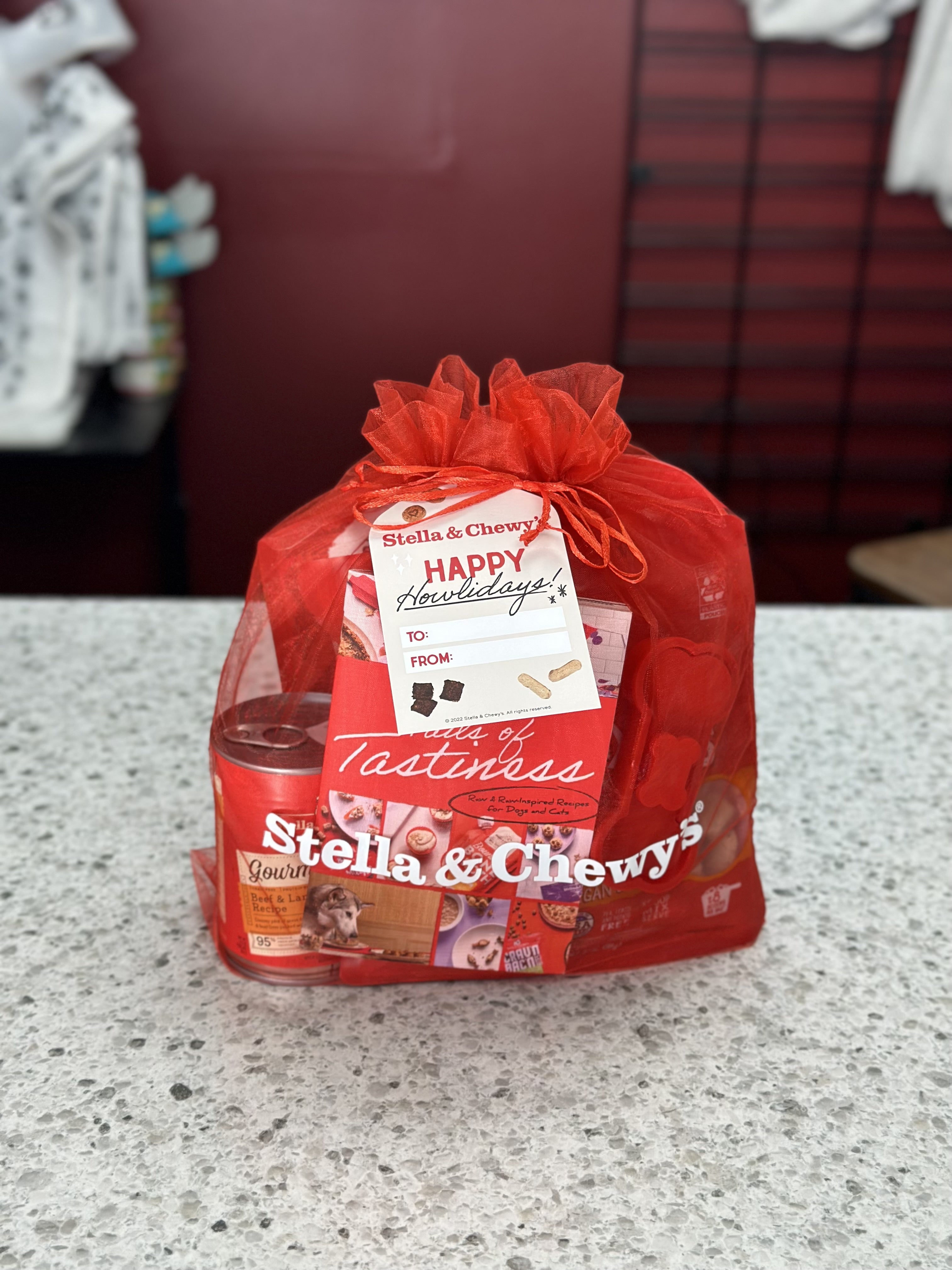 Stella & Chewy's Holiday Goodie Bag